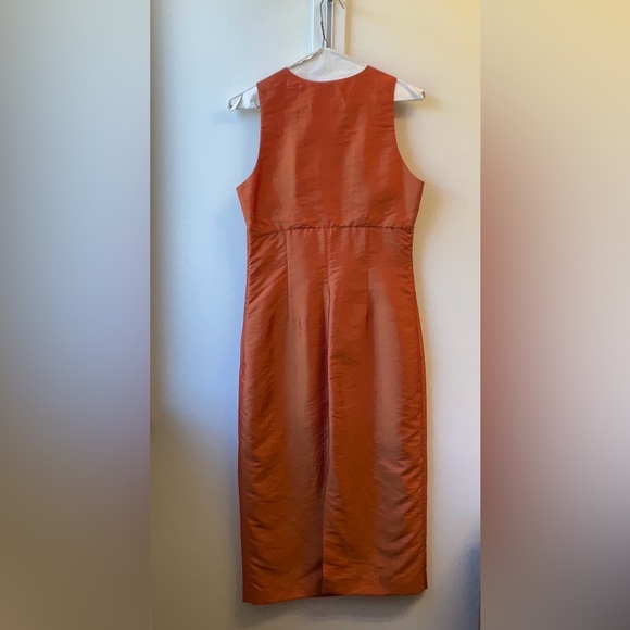 Any Direct Flight Dress - Picture 2 of 3